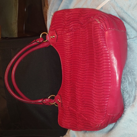 Coach Ashley (2013) Gathered Leather shoulder bag in Rasberry PreLoved - Picture 3 of 16